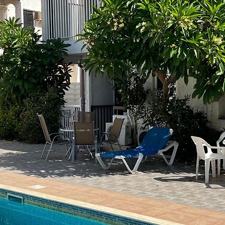 Theodoros Apt.22 พาราลิมนี ภายนอก รูปภาพ