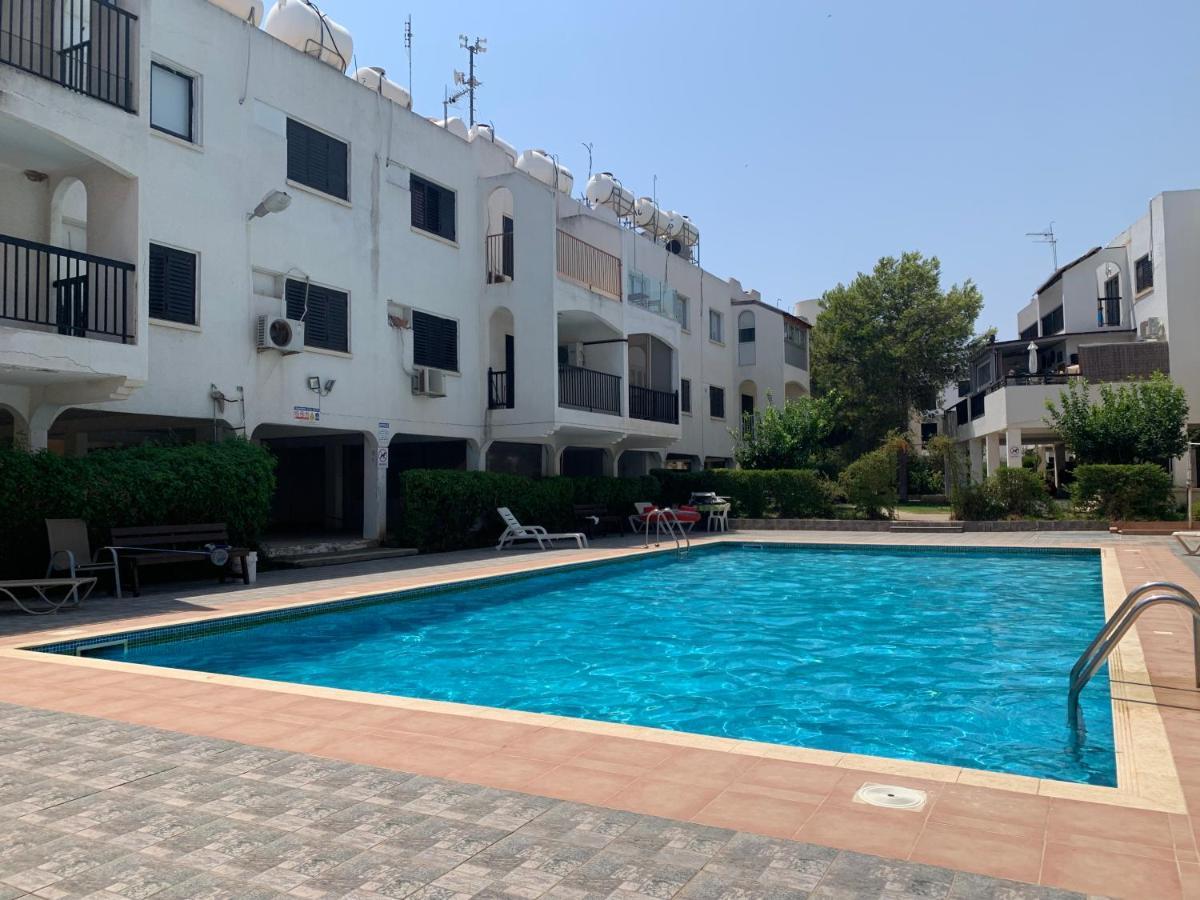Theodoros Apt.22 พาราลิมนี ภายนอก รูปภาพ
