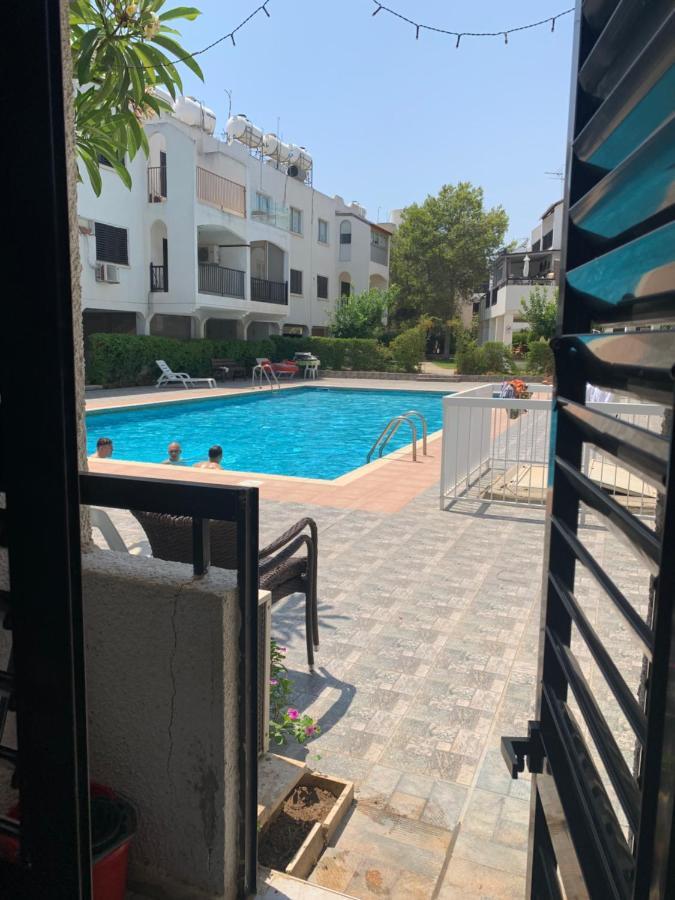 Theodoros Apt.22 พาราลิมนี ภายนอก รูปภาพ