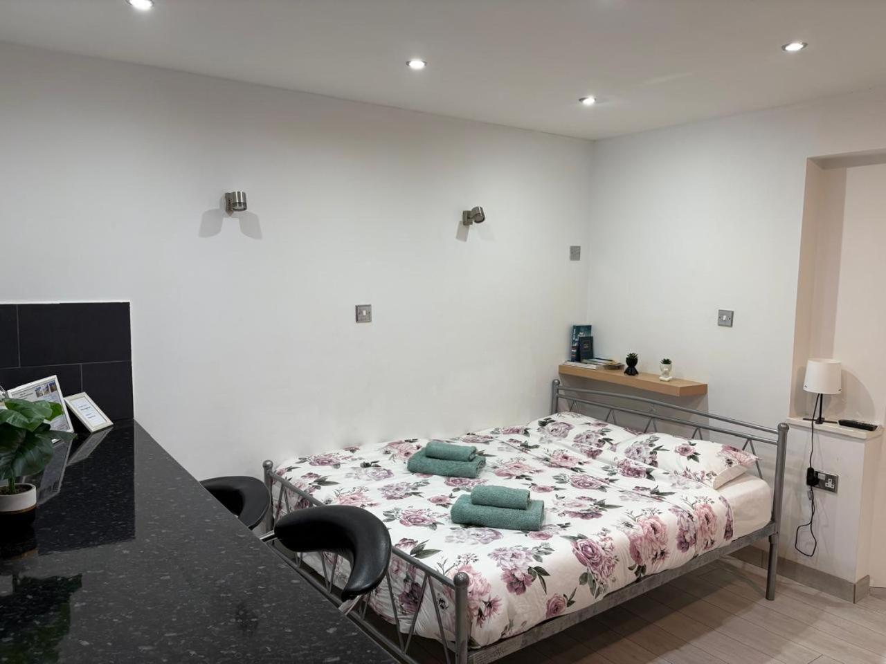 Theodoros Apt.22 พาราลิมนี ภายนอก รูปภาพ
